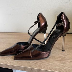 Gucci pumps